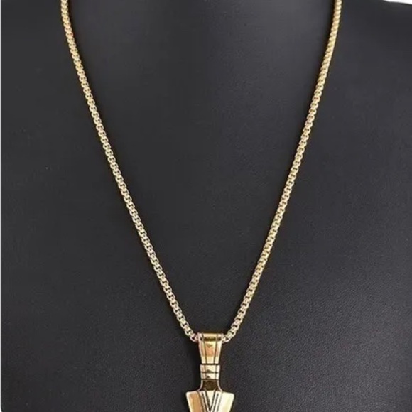 Arrow necklace - Picture 2 of 4